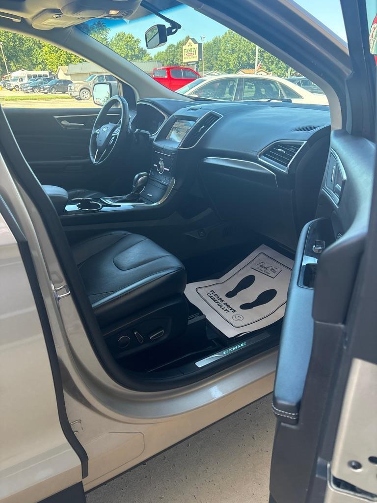 Ford Edge Titanium AWD 2017