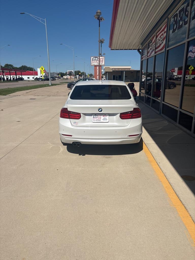 BMW 3-Series 328i xDrive Sedan 2015
