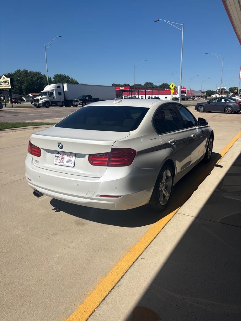 BMW 3-Series 328i xDrive Sedan 2015