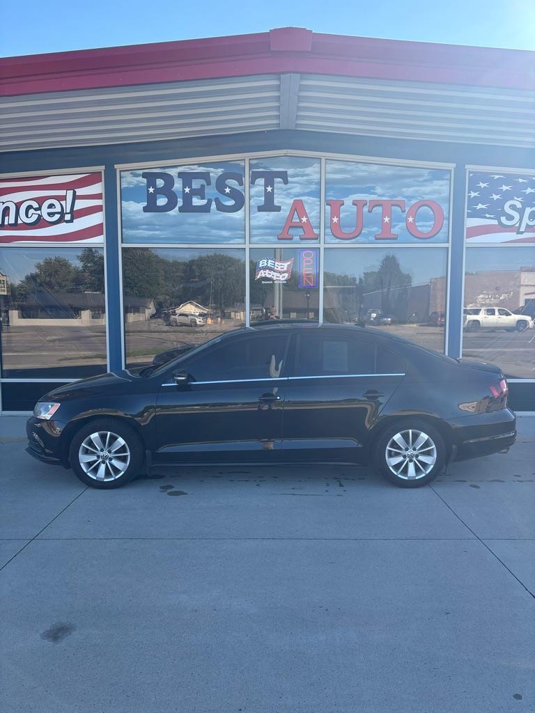 Volkswagen Jetta SE 6A 2016