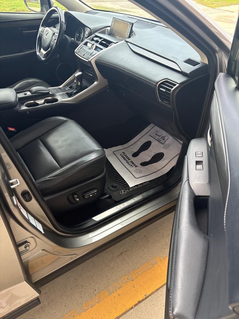 Lexus NX 200t AWD 2015