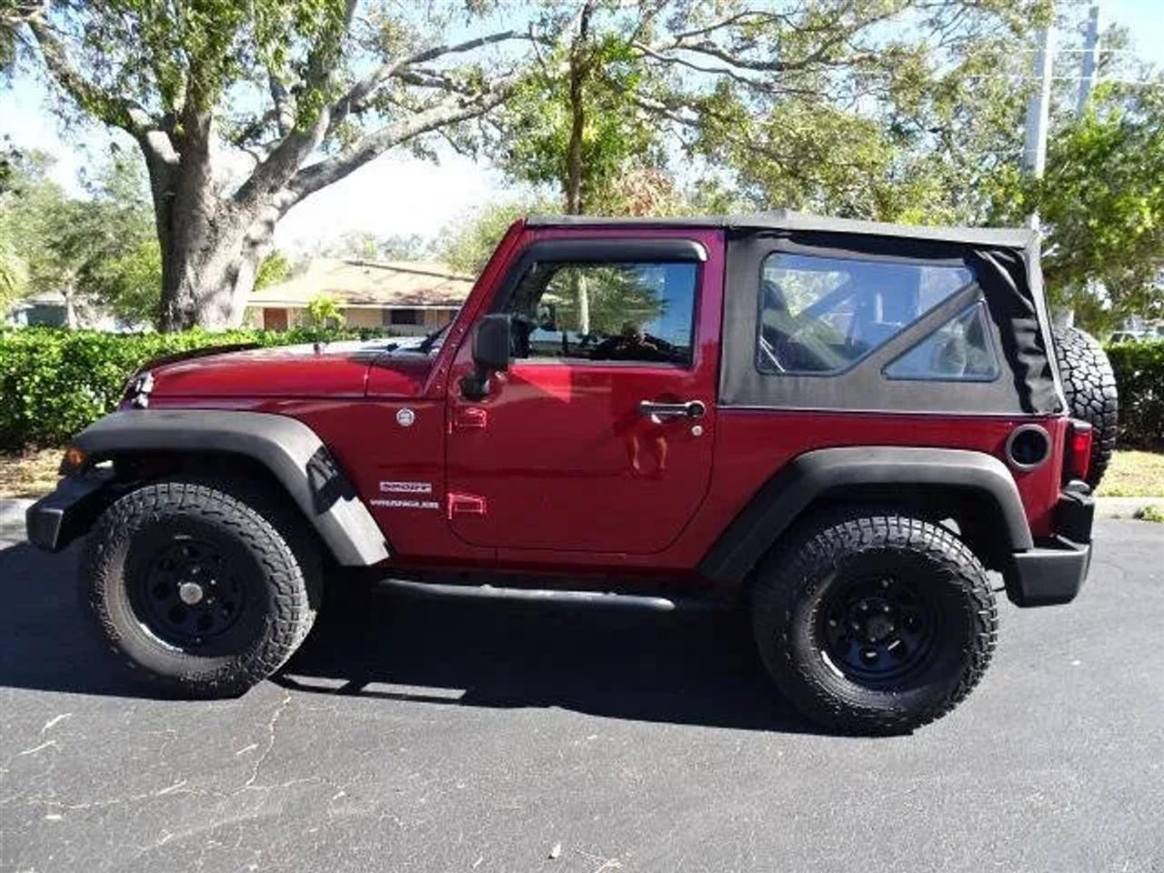 Jeep Wrangler 4WD 2dr Sport 2012