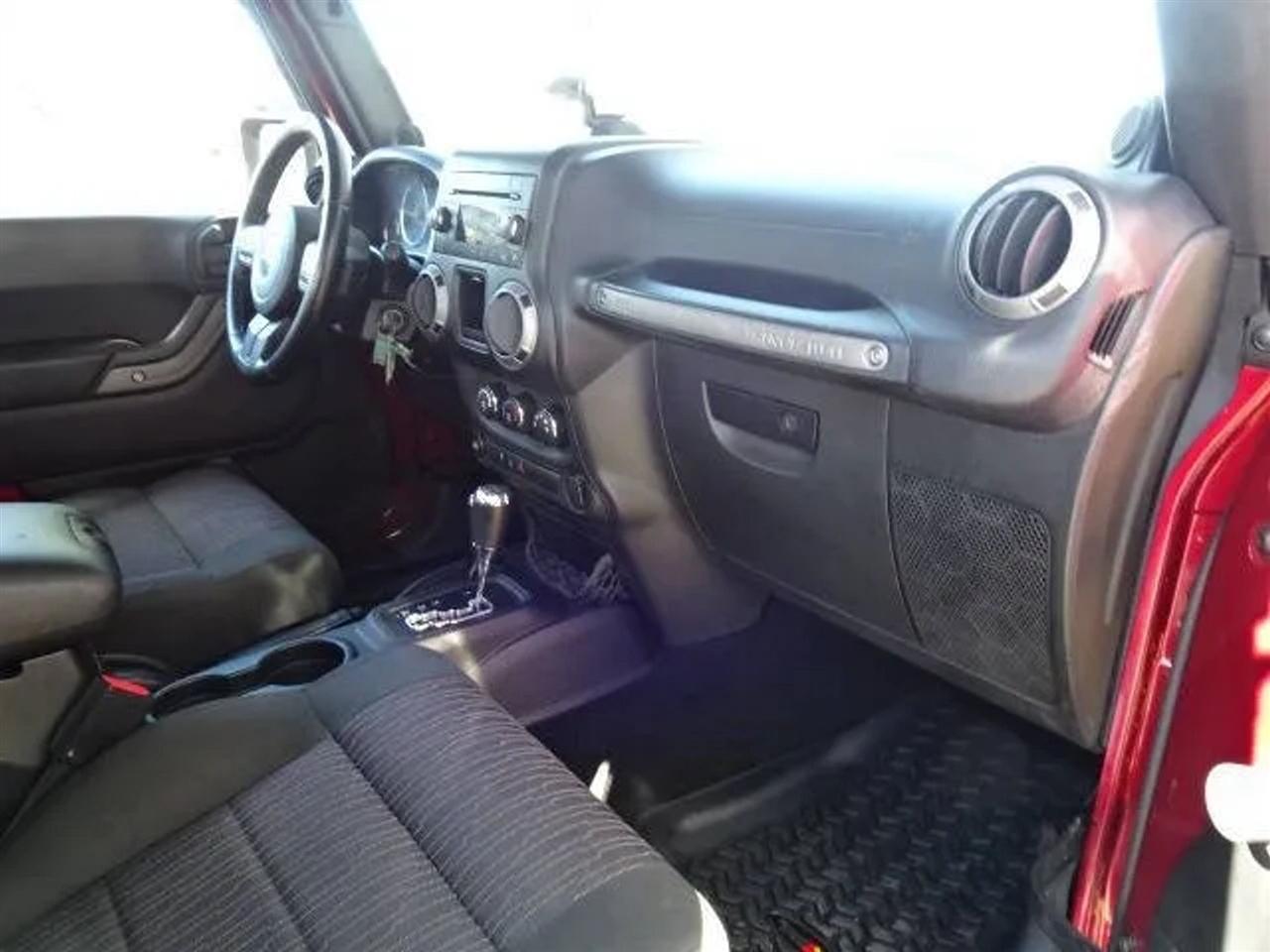 Jeep Wrangler 4WD 2dr Sport 2012