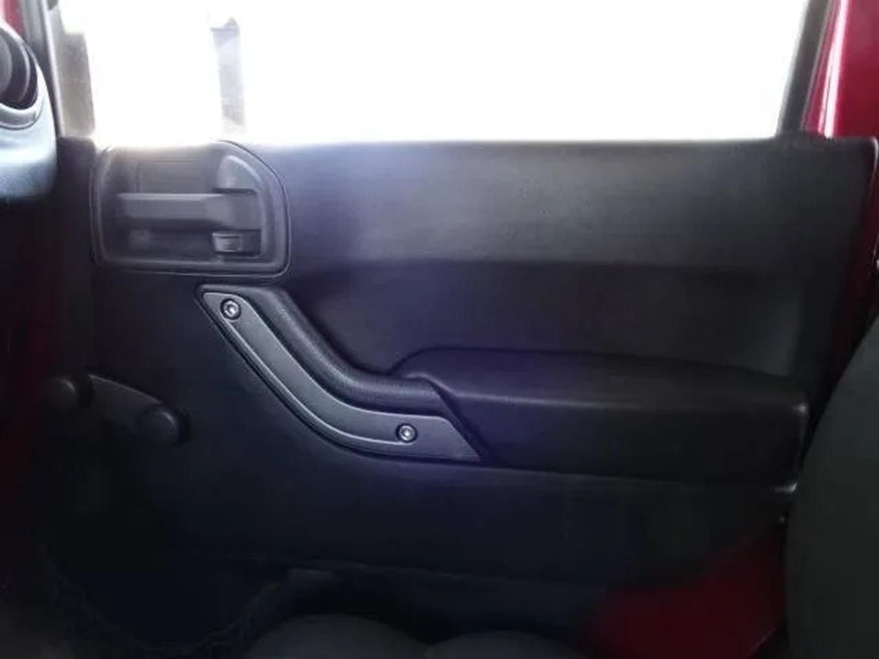 Jeep Wrangler 4WD 2dr Sport 2012