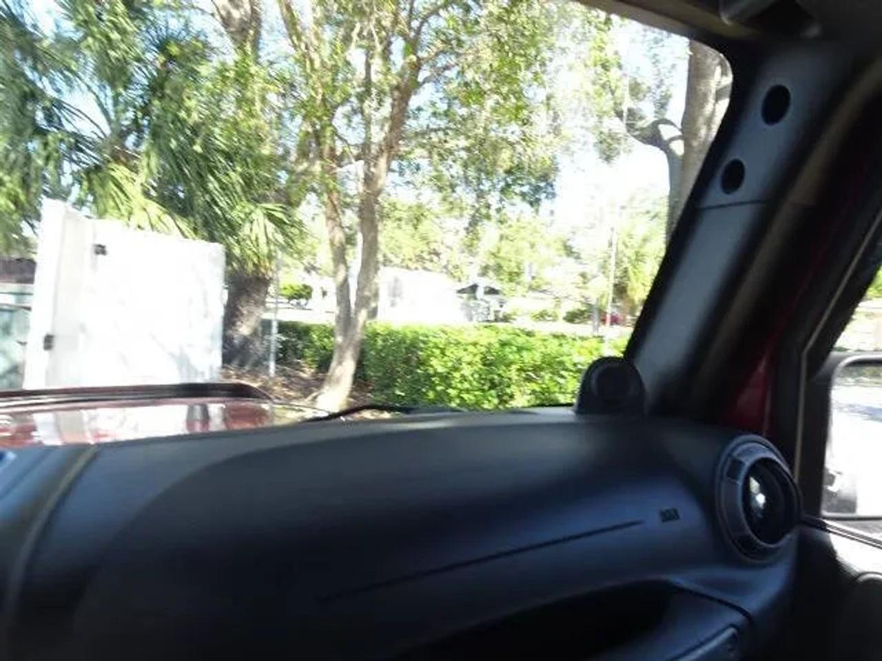 Jeep Wrangler 4WD 2dr Sport 2012