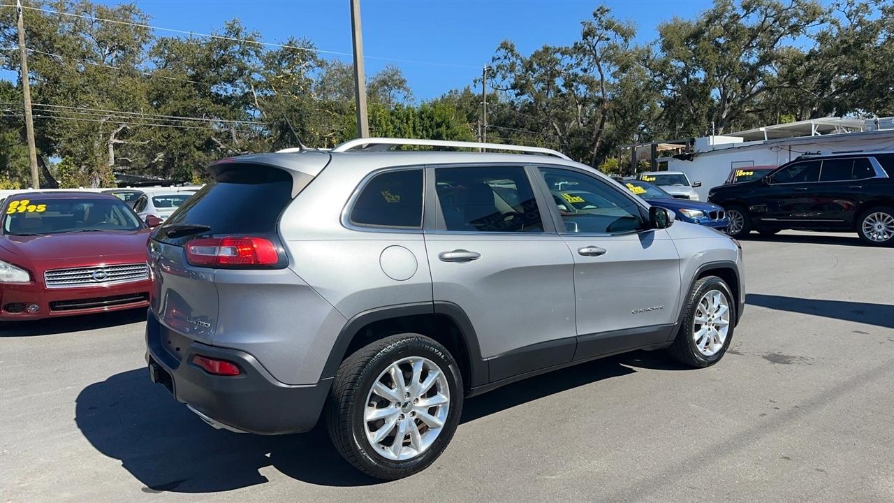 Jeep Cherokee FWD 4dr Limited 2014
