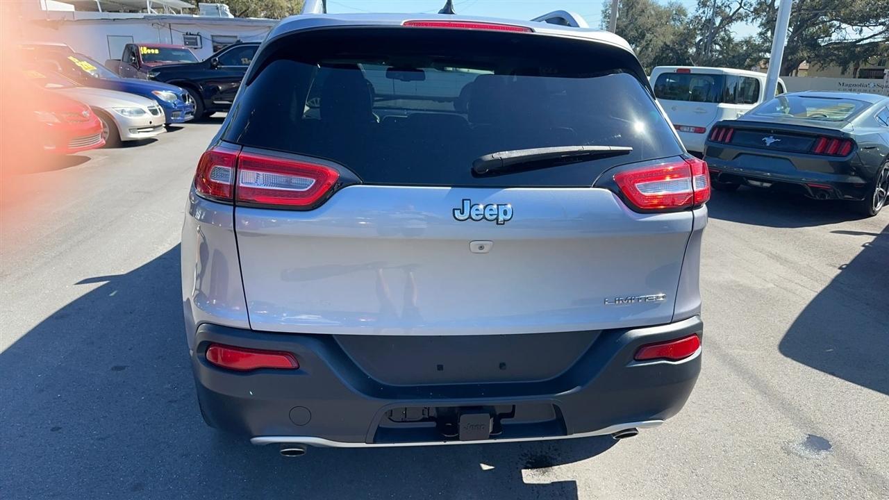 Jeep Cherokee FWD 4dr Limited 2014