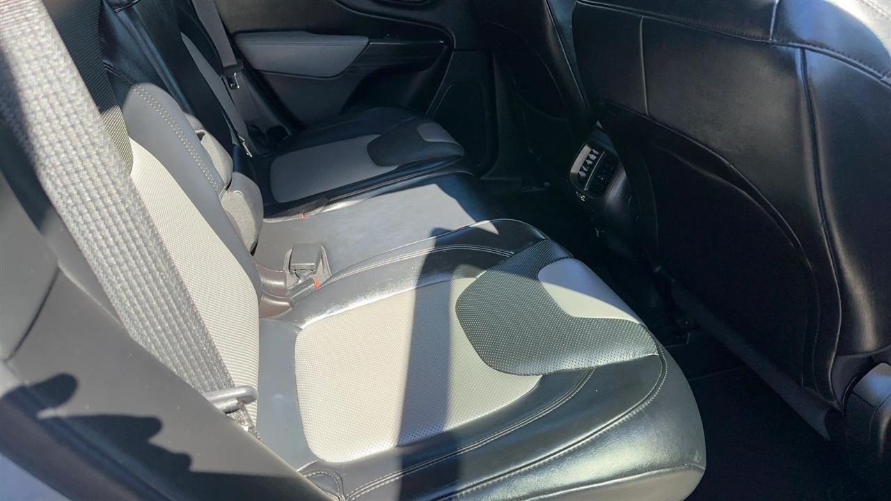 Jeep Cherokee FWD 4dr Limited 2014