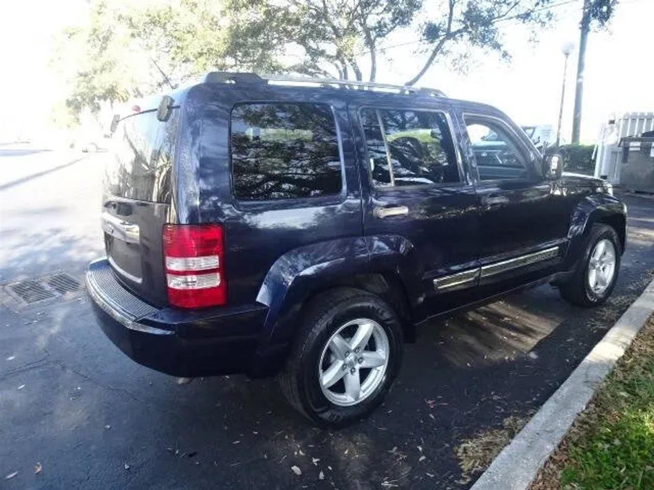 Jeep Liberty 4WD 4dr Limited 2012