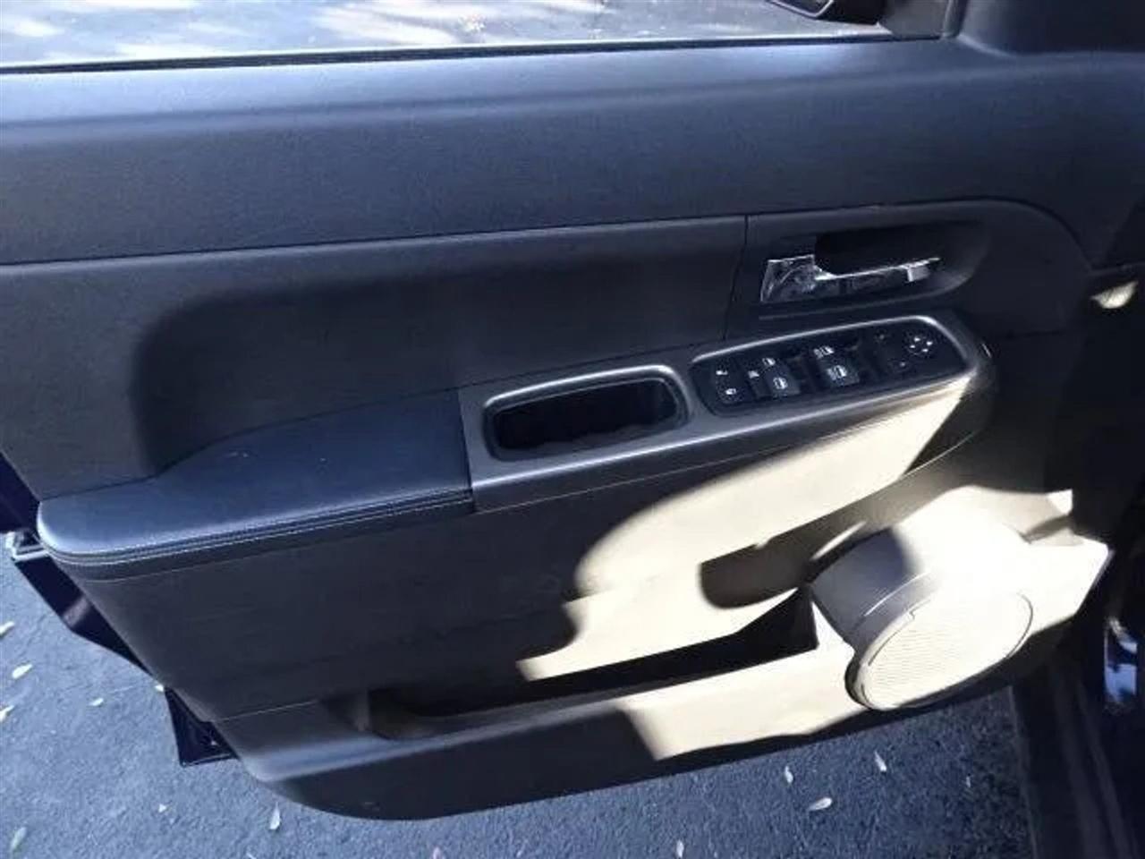 Jeep Liberty 4WD 4dr Limited 2012