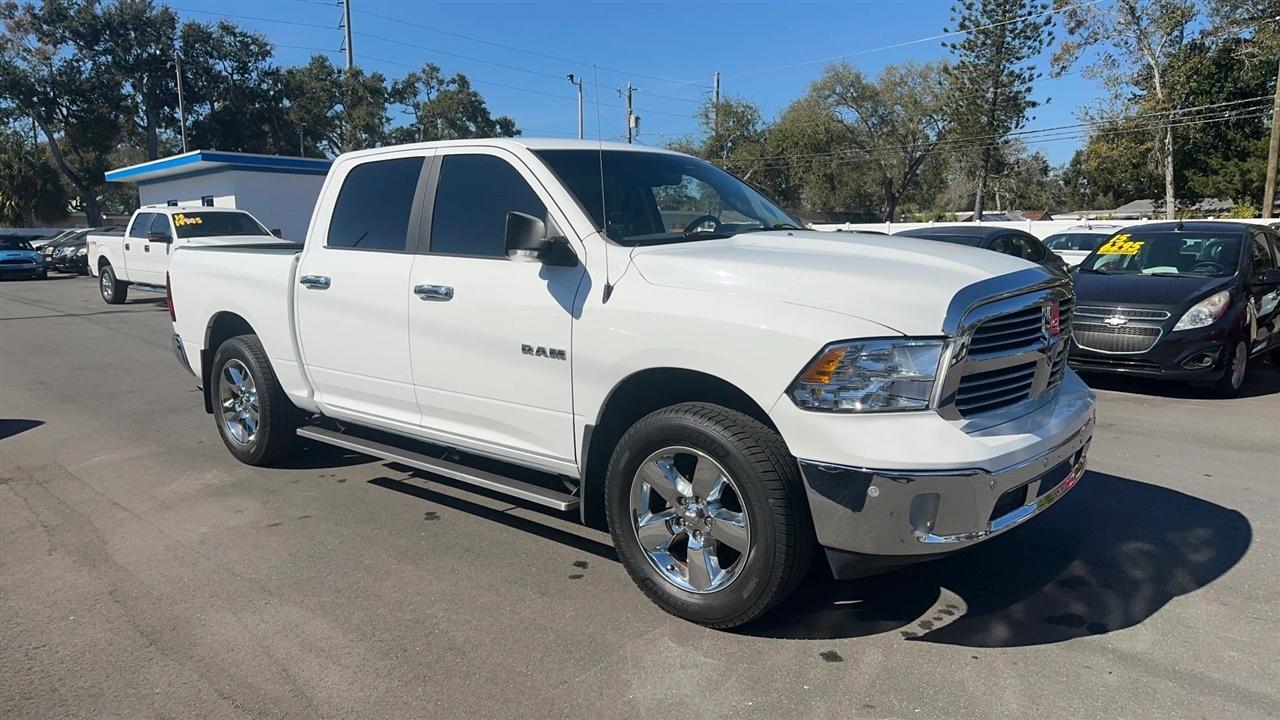 RAM 1500 Big Horn 4x2 Crew Cab 5'7" Box 2018