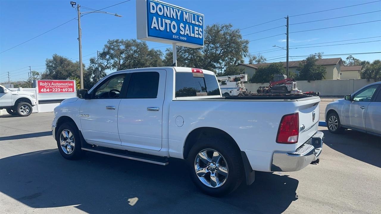 RAM 1500 Big Horn 4x2 Crew Cab 5'7" Box 2018