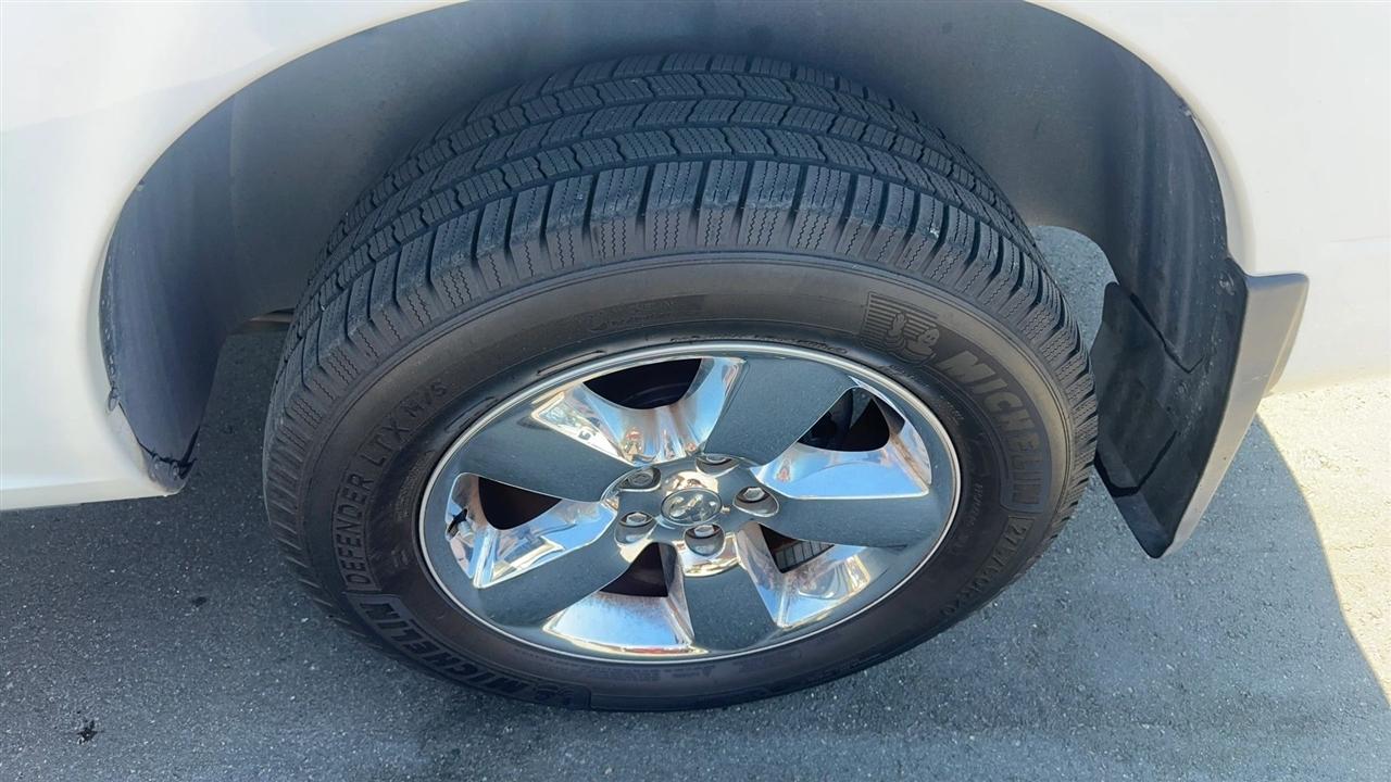 RAM 1500 Big Horn 4x2 Crew Cab 5'7" Box 2018