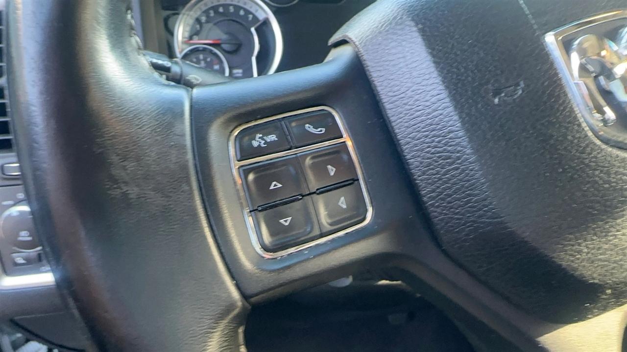 RAM 1500 Big Horn 4x2 Crew Cab 5'7" Box 2018