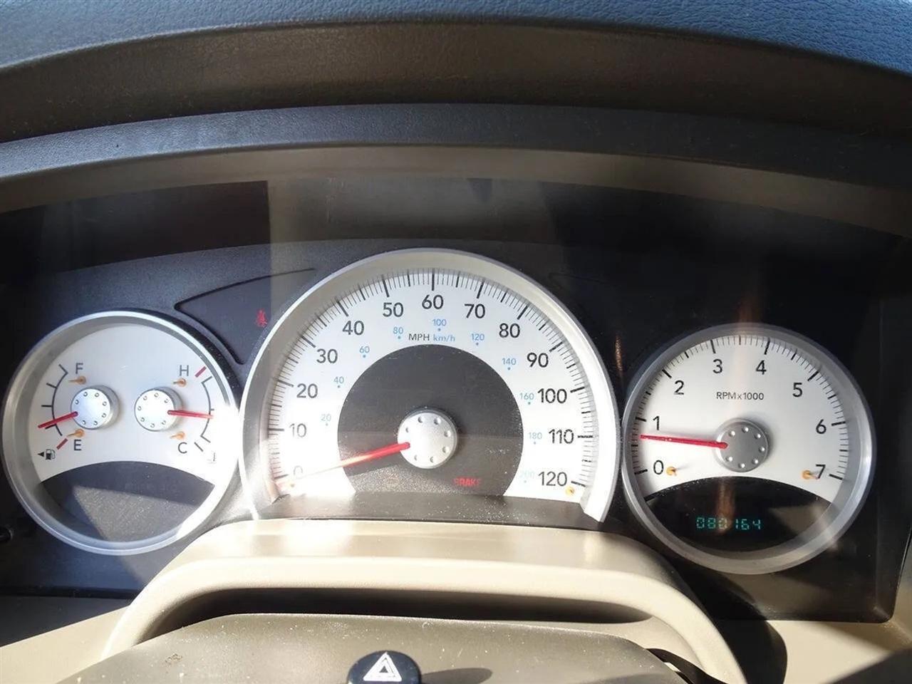 Dodge Dakota 4dr Quad Cab 131 SLT 2006