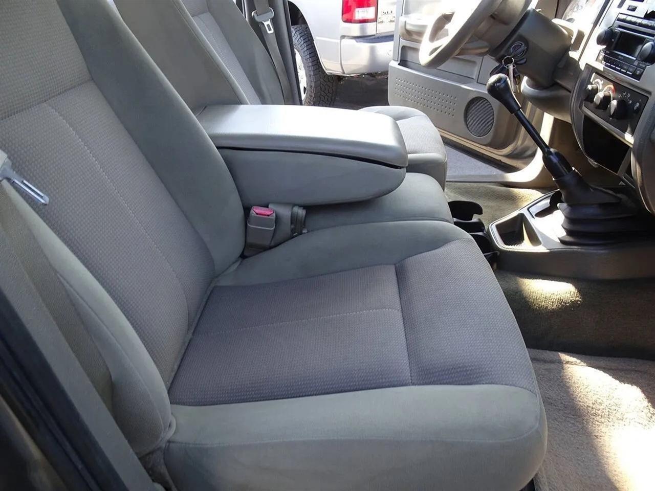 Dodge Dakota 4dr Quad Cab 131 SLT 2006