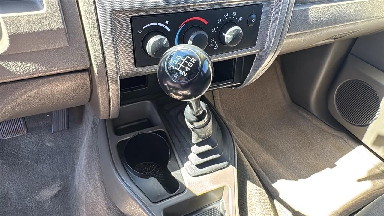 Dodge Dakota 4dr Quad Cab 131 SLT 2006
