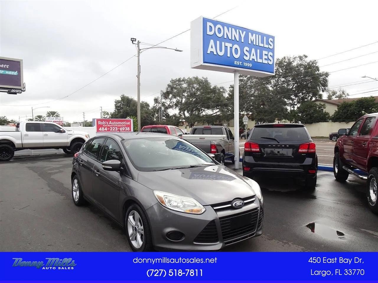 2014 Ford Focus 5dr HB SE