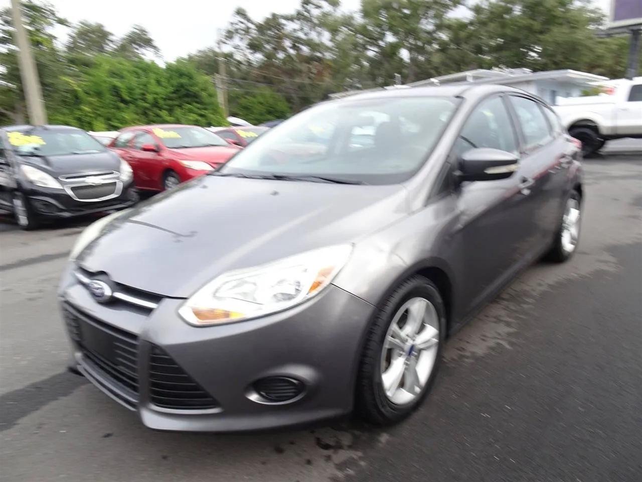 Ford Focus 5dr HB SE 2014