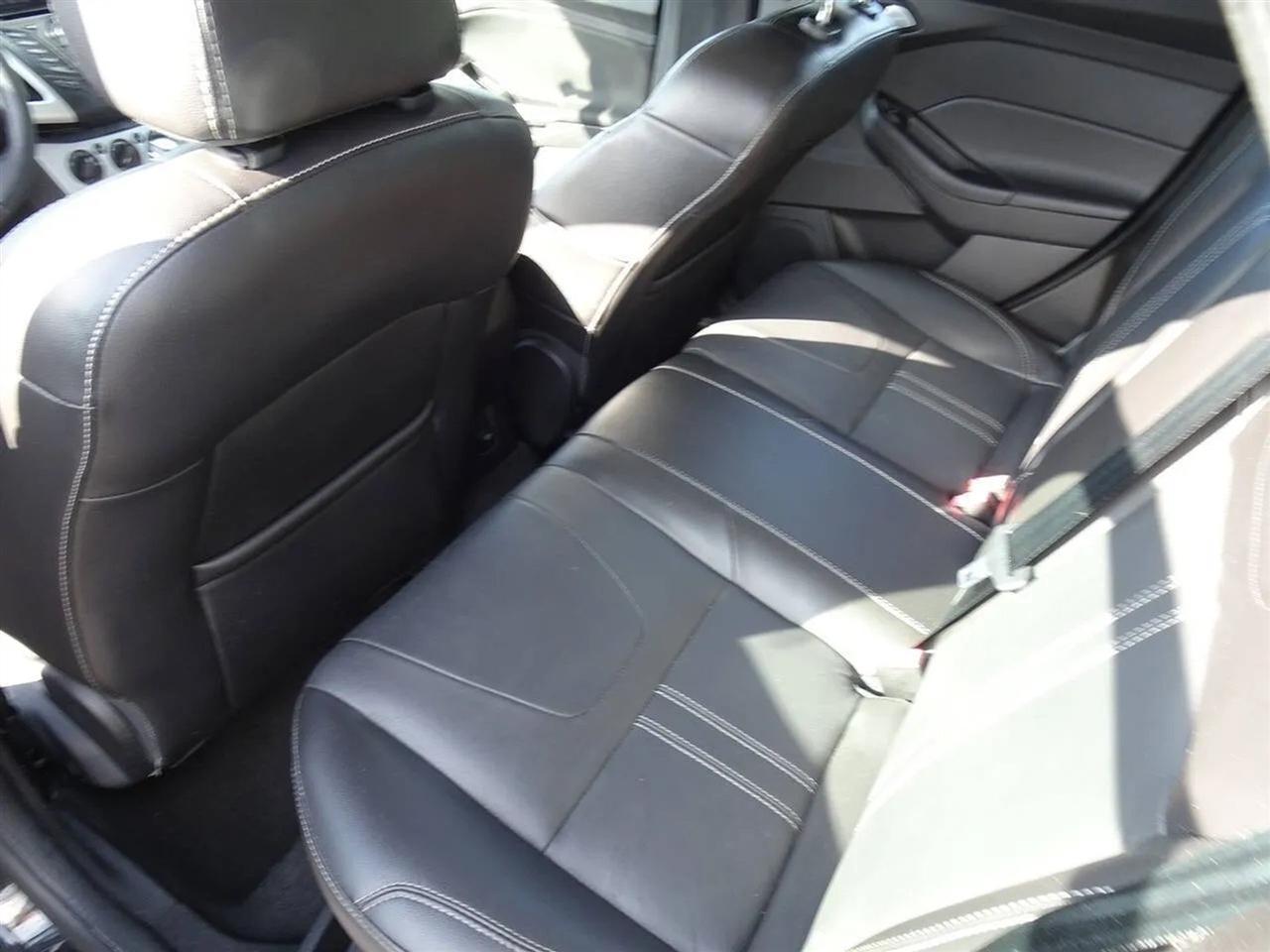 Ford Focus 5dr HB SE 2014