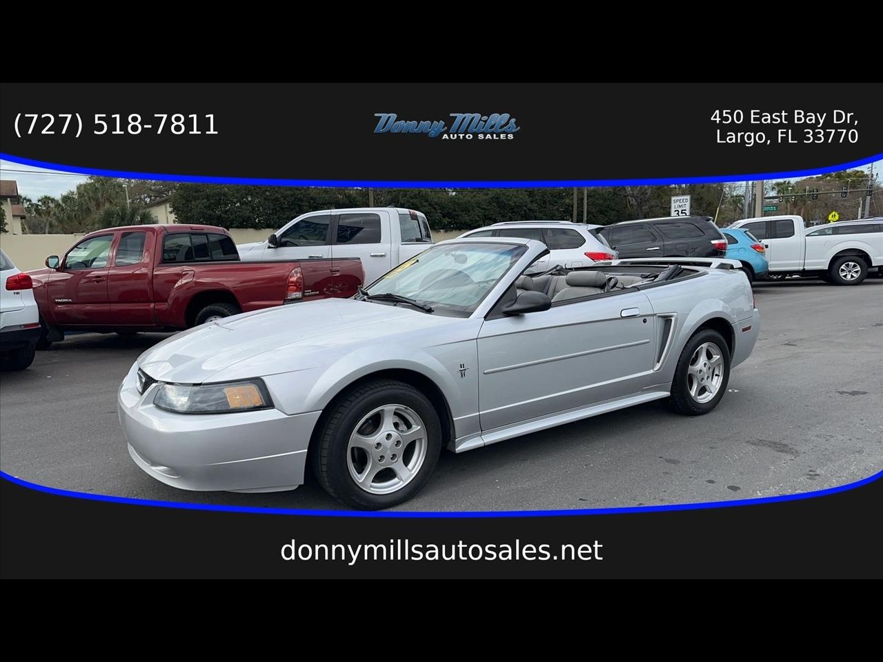 2003 Ford Mustang Deluxe