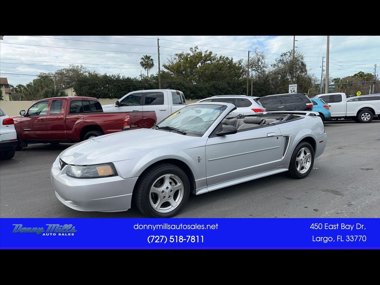 2003 Ford Mustang Deluxe