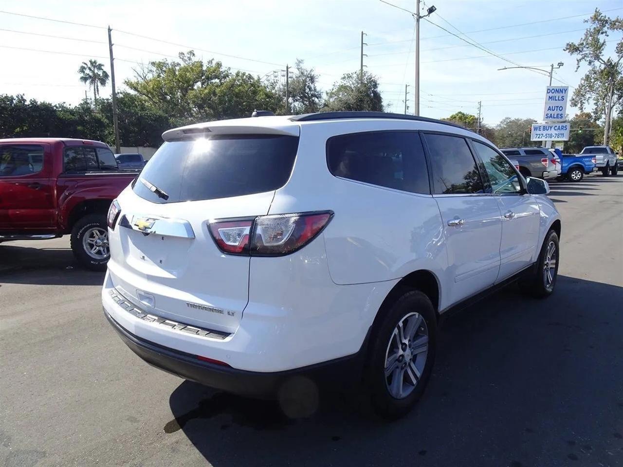 Chevrolet Traverse FWD 4dr LT w/2LT 2016
