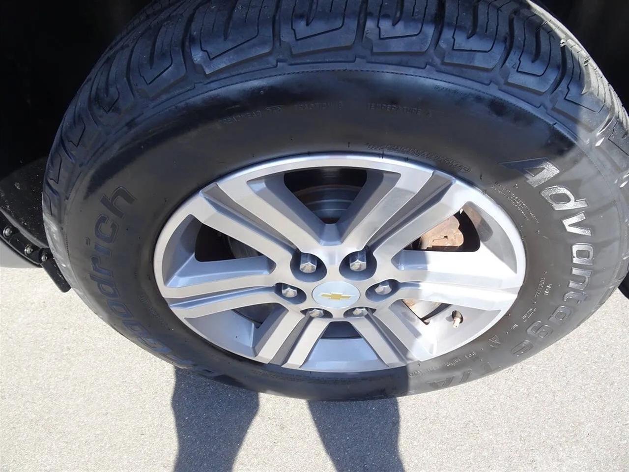 Chevrolet Traverse FWD 4dr LT w/2LT 2016