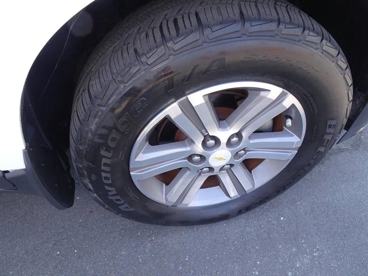 Chevrolet Traverse FWD 4dr LT w/2LT 2016