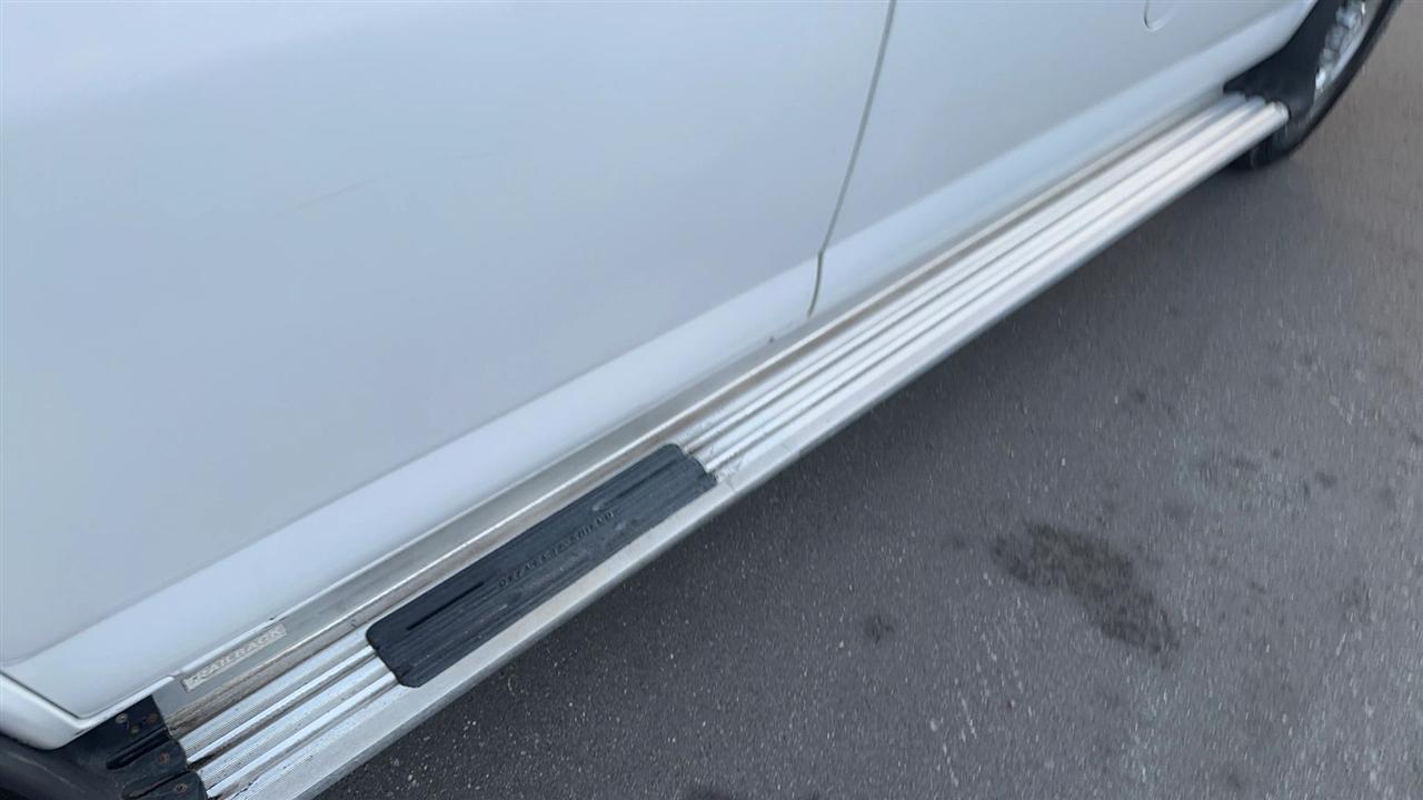 Chevrolet Express Passenger RWD 3500 135" 1LT 2012