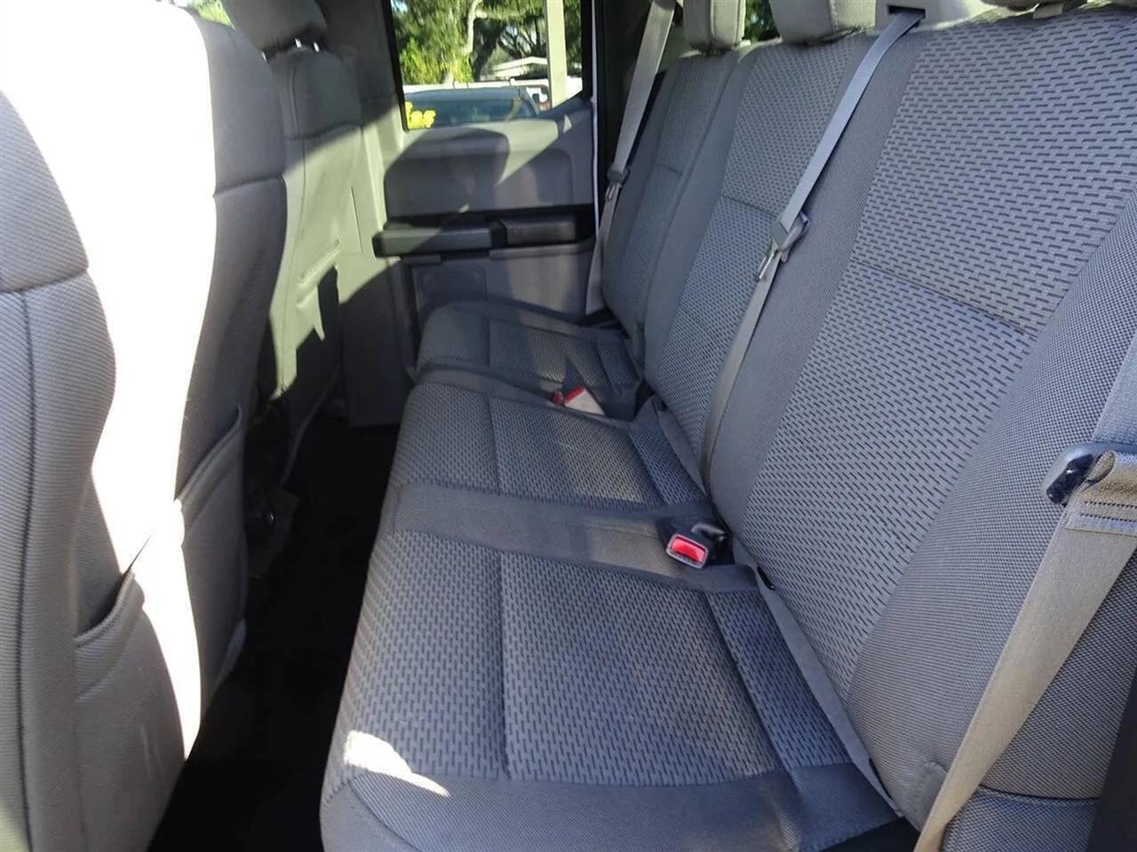 Ford F-150 Lariat 2WD SuperCab 8' Box 2017