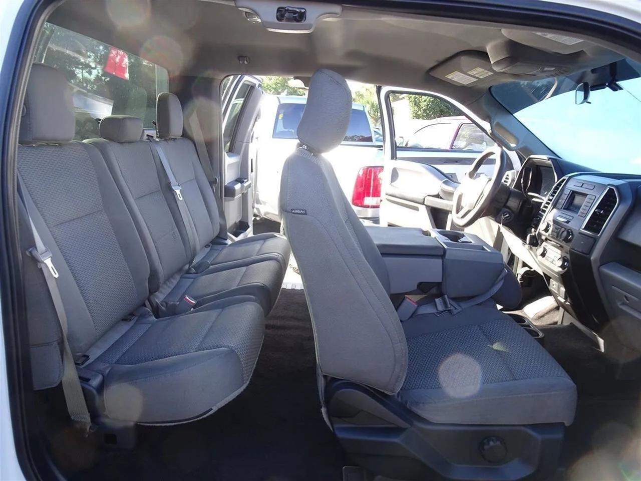 Ford F-150 Lariat 2WD SuperCab 8' Box 2017