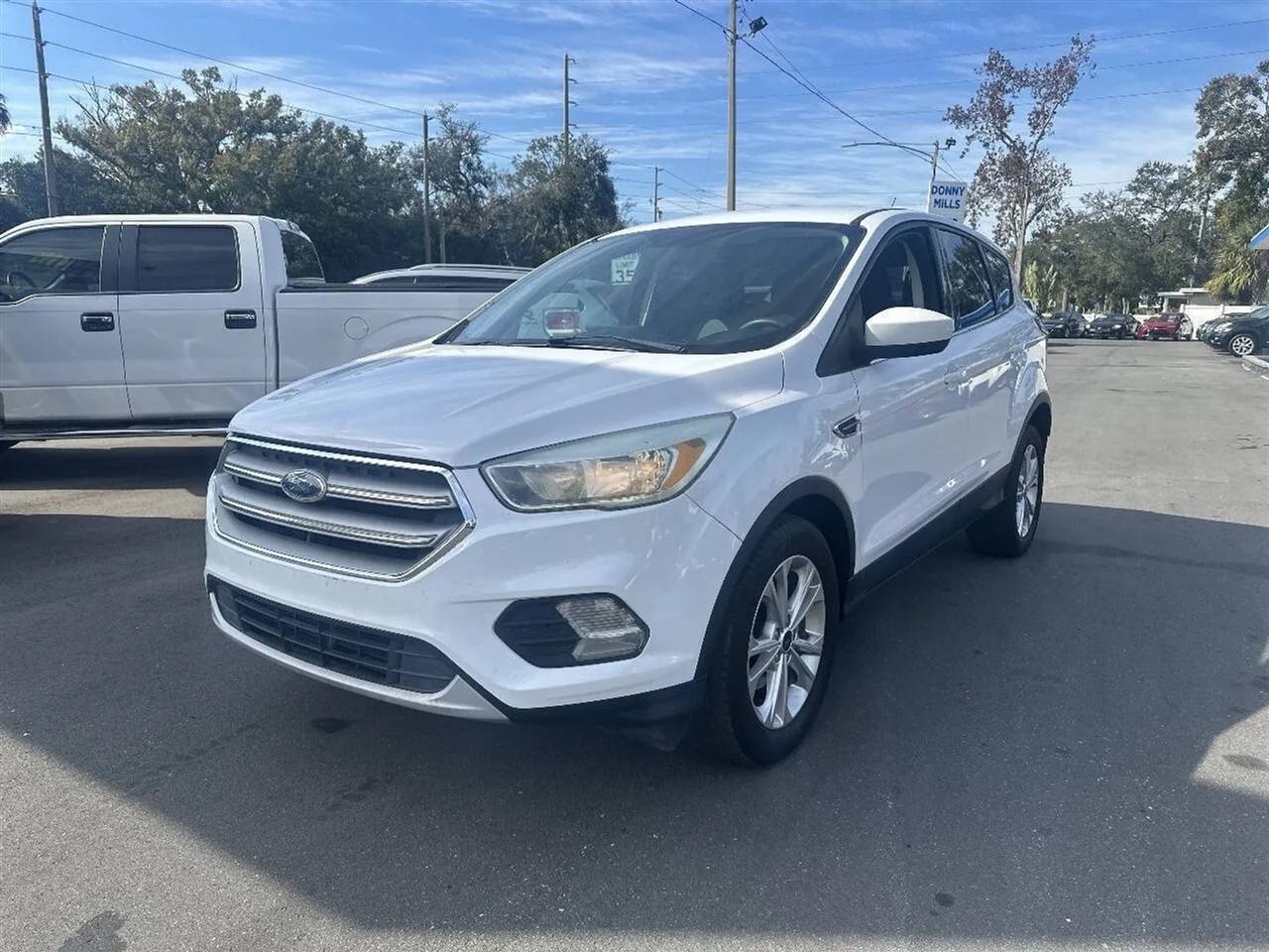 Ford Escape SE FWD 2017