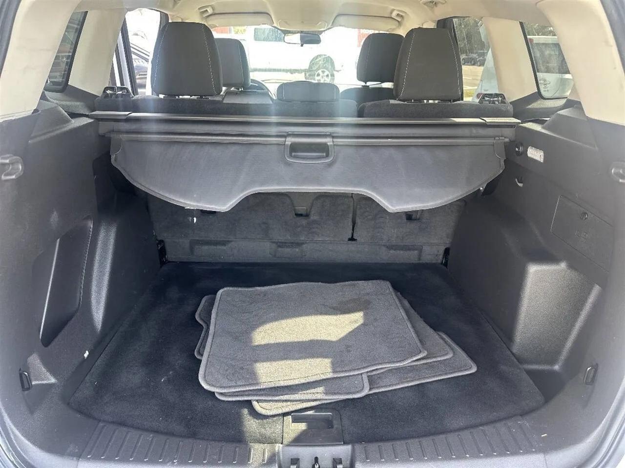 Ford Escape SE FWD 2017