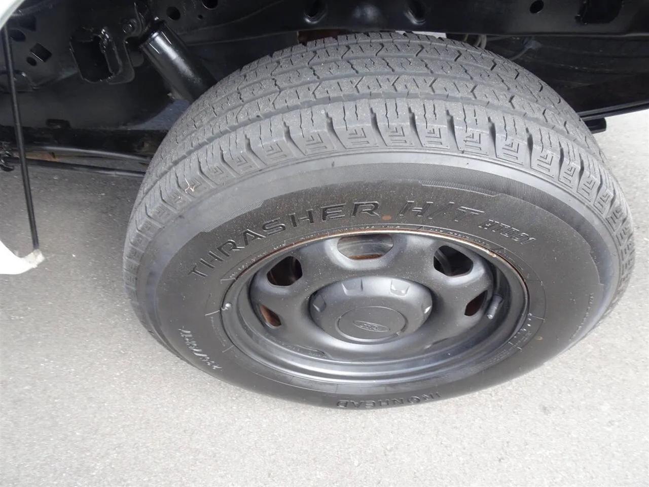 Ford F-150 2WD Reg Cab 126" XLT 2013