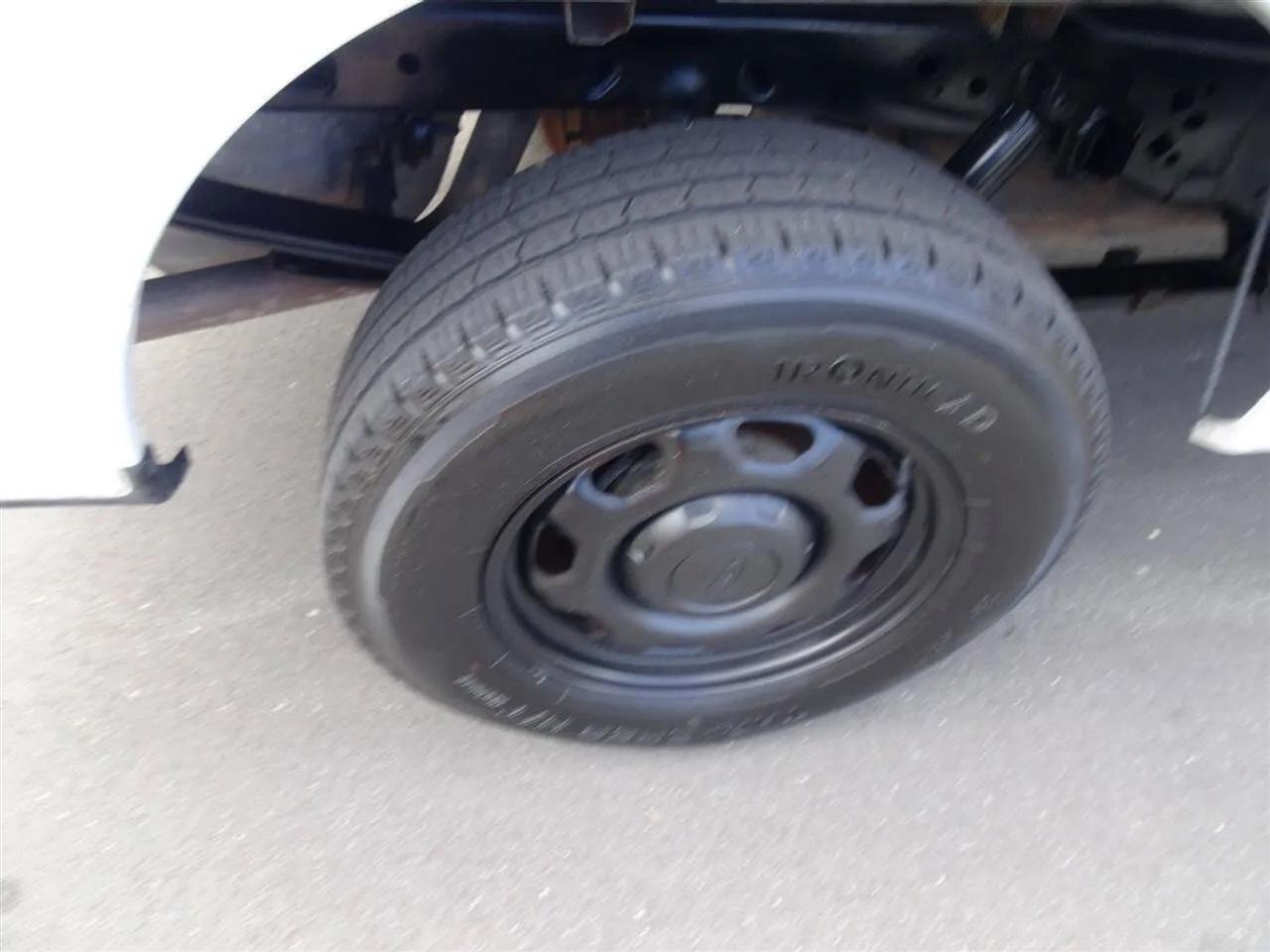 Ford F-150 2WD Reg Cab 126" XLT 2013