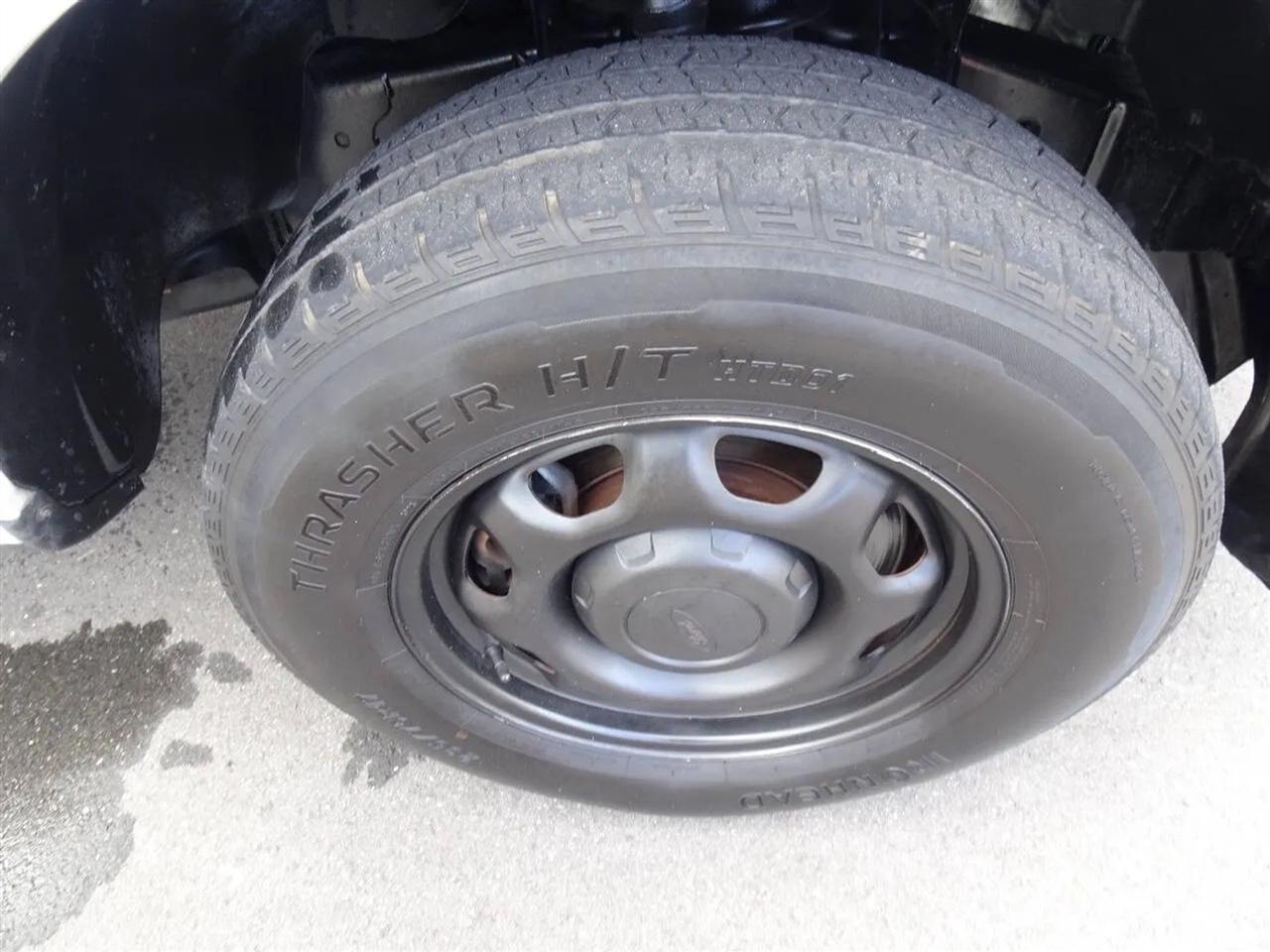 Ford F-150 2WD Reg Cab 126" XLT 2013