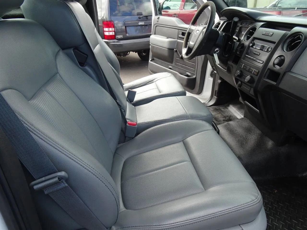 Ford F-150 2WD Reg Cab 126" XLT 2013