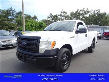 2013 Ford F-150 2WD Reg Cab 126" XLT