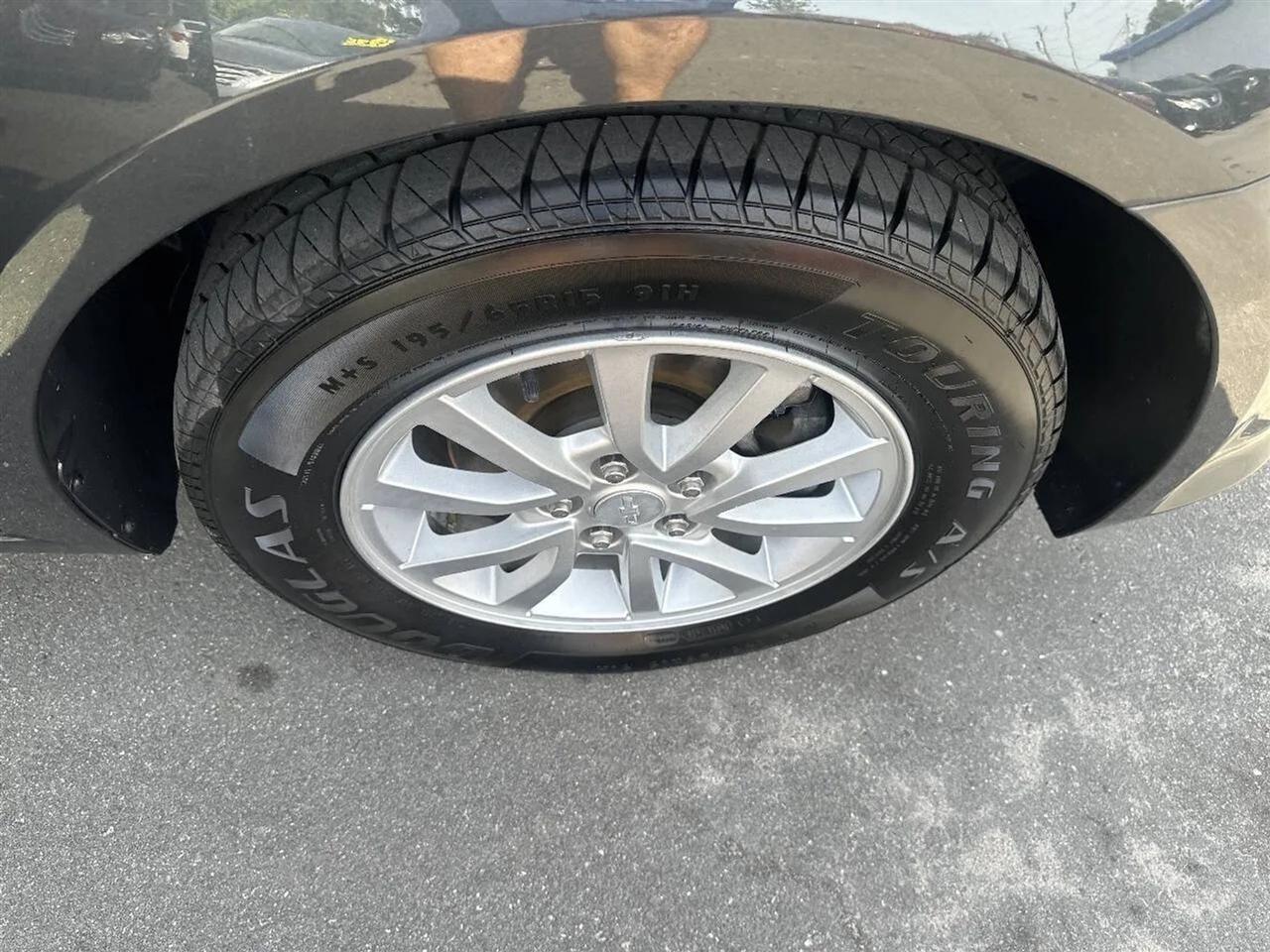 Chevrolet Sonic 4dr Sdn Auto LT 2019