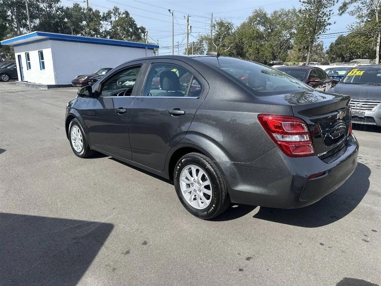 Chevrolet Sonic 4dr Sdn Auto LT 2019