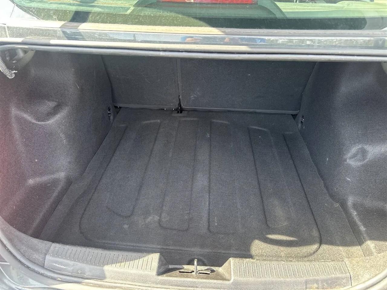 Chevrolet Sonic 4dr Sdn Auto LT 2019