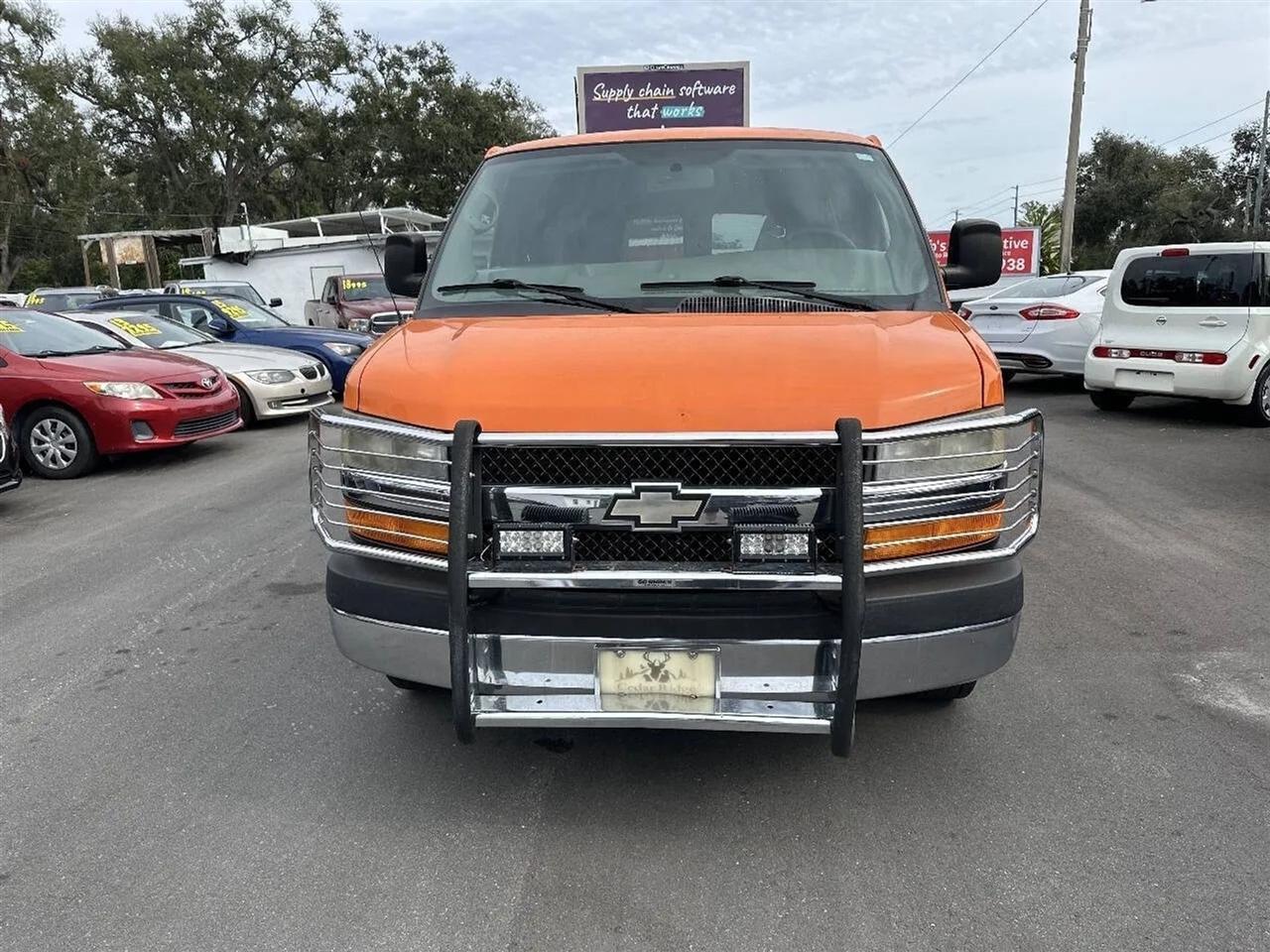 Chevrolet Express Passenger RWD 3500 135" LT w/1LT 2013