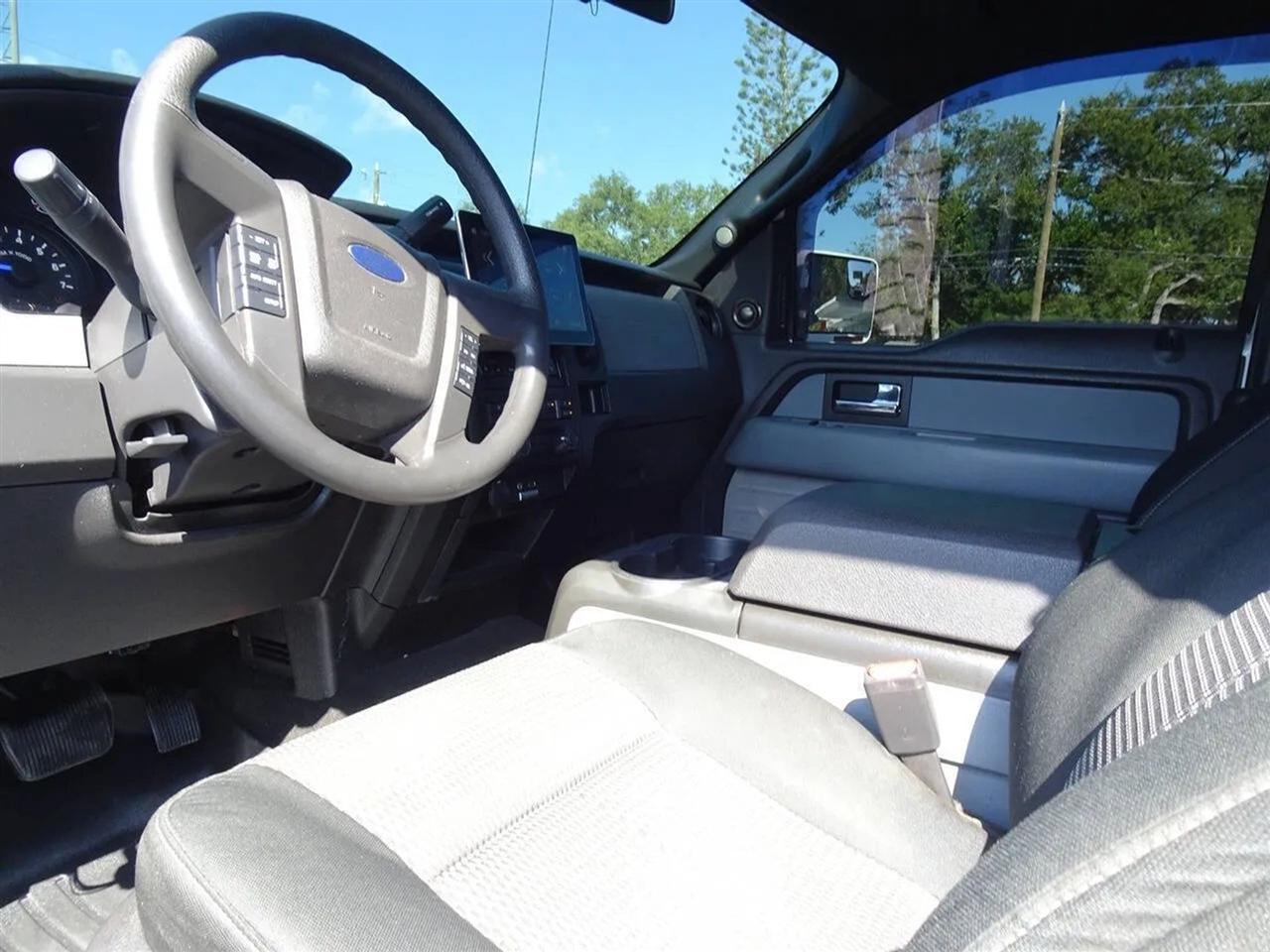 Ford F-150 4WD SuperCab 145" Lariat 2014