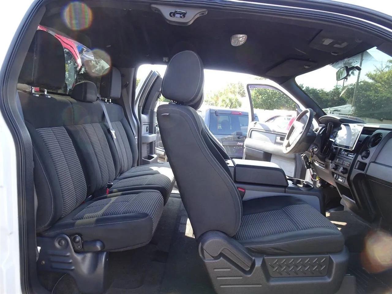 Ford F-150 4WD SuperCab 145" Lariat 2014