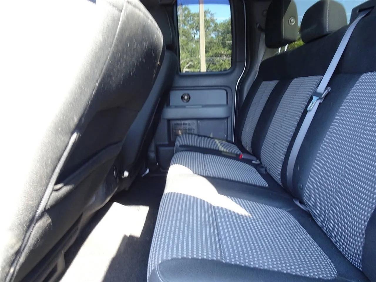 Ford F-150 4WD SuperCab 145" Lariat 2014