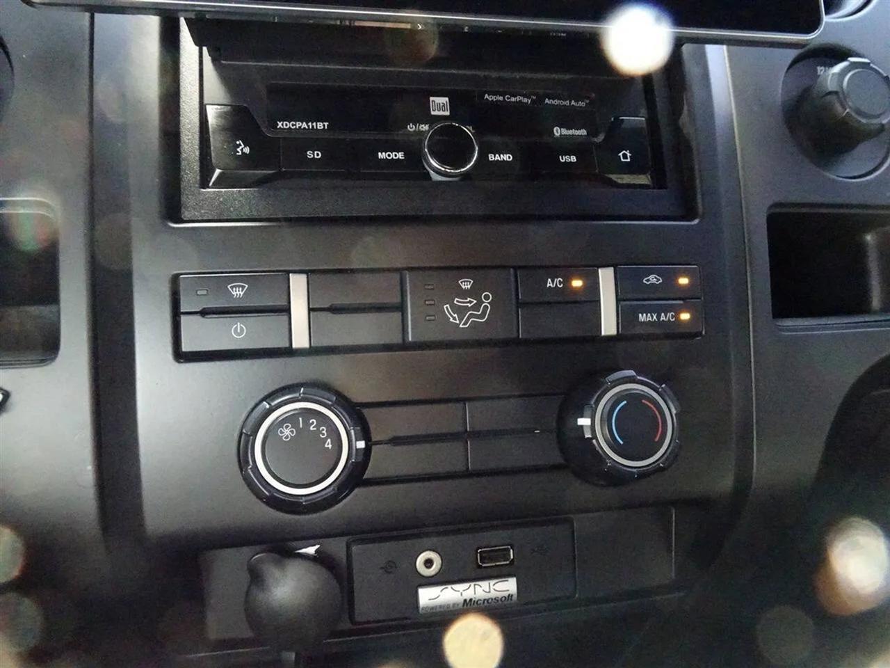 Ford F-150 4WD SuperCab 145" Lariat 2014