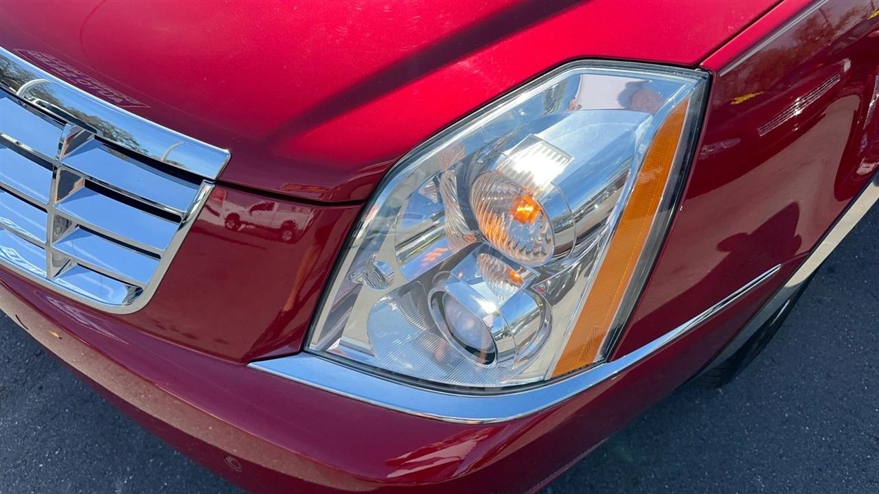 Cadillac DTS 4dr Sdn w/1SE 2008