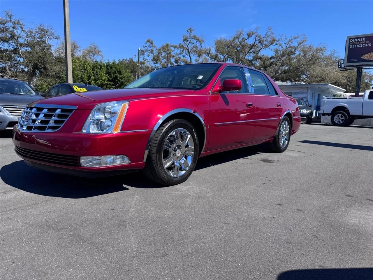 Cadillac DTS 4dr Sdn w/1SE 2008
