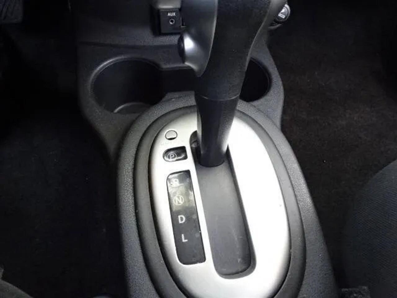 Nissan Versa Sedan SV CVT 2018